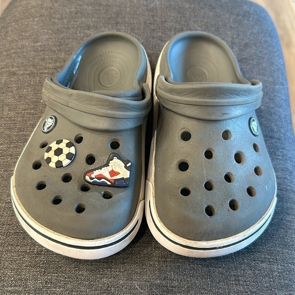 Size 1 Grey & Navy Crocs